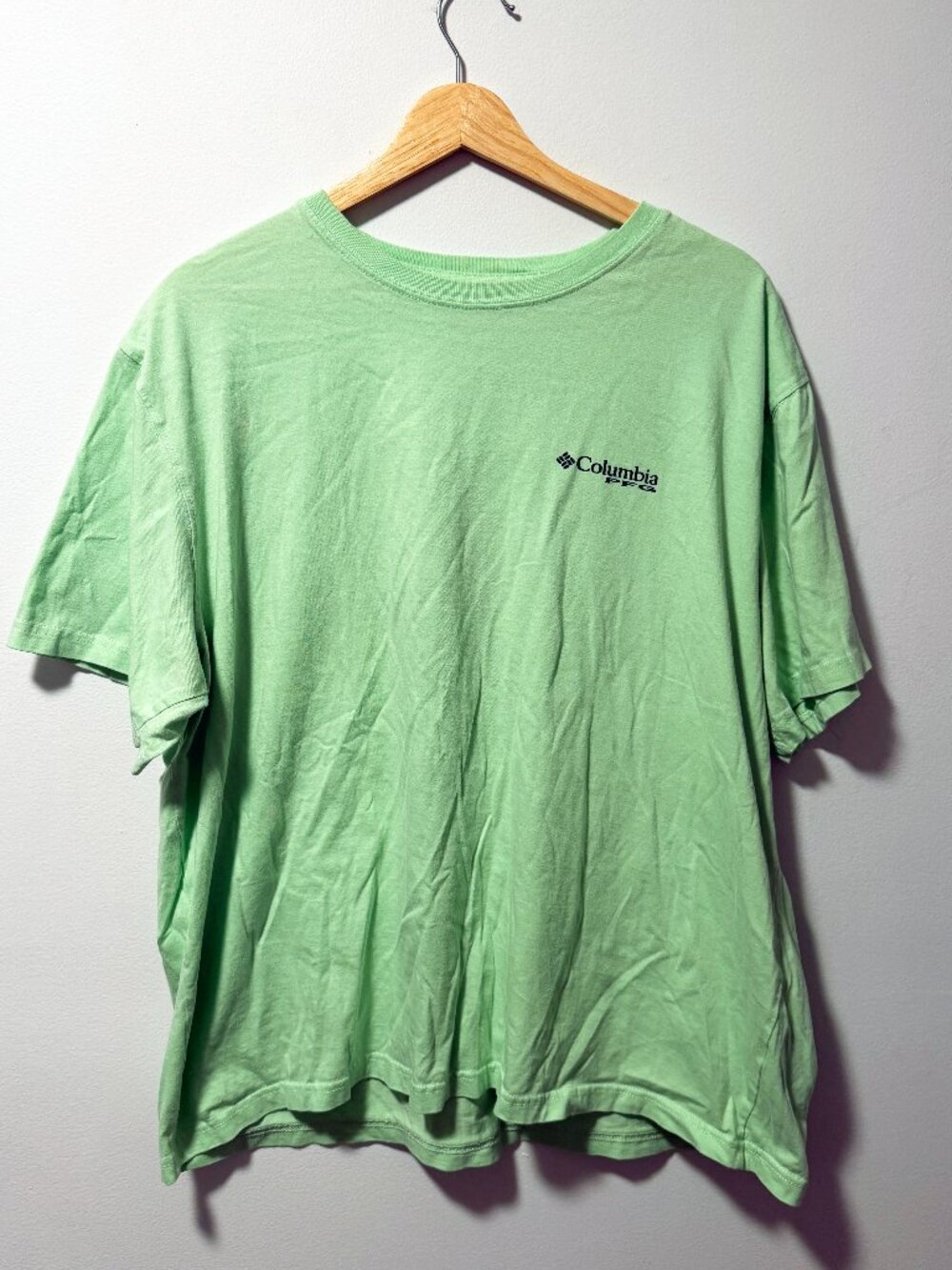 Columbia PFG T-Shirt Blue Marlin Graphic Mens XL Performance Fishing Gear Green